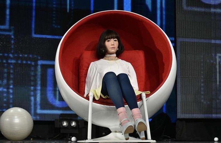 JAPONLARDAN YENİ İNSANSI ROBOT: ANDROİDOL U