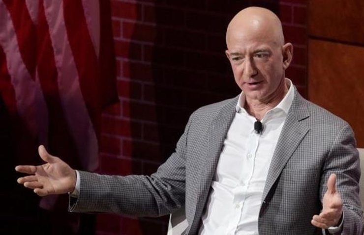 JEFF BEZOS SADECE 1 GÜNDE 3 MİLYAR DOLAR KAZANDI