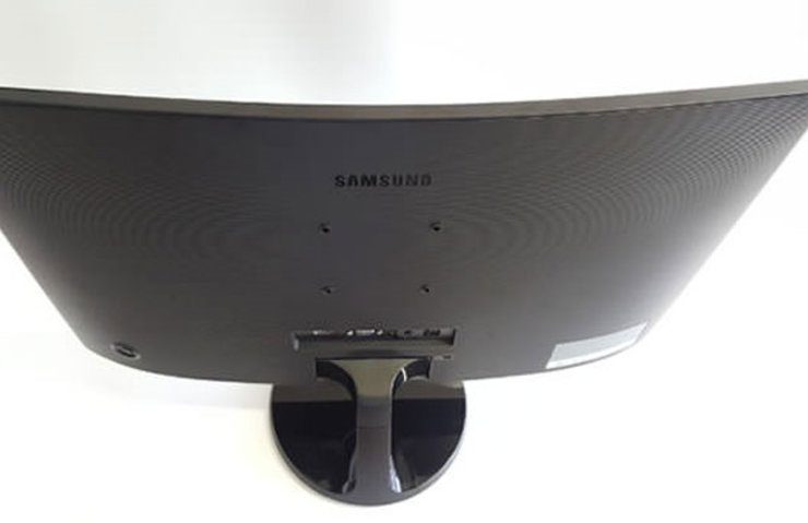 SAMSUNG CF390 CURVED MONİTÖR